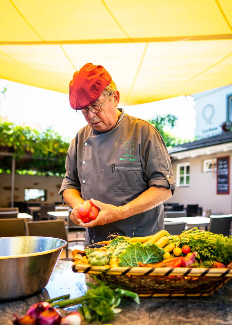 Hubert Neidhart vom Restaurant Grüner Baum in Moos.